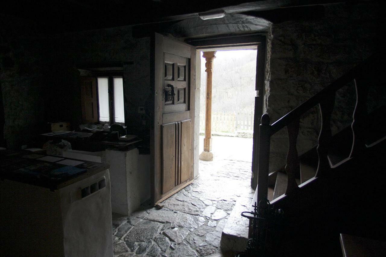 Hotel Rural Llerau Ponga Eksteriør bilde